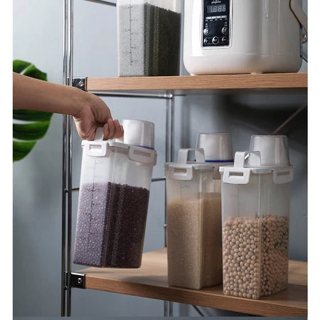 Pote Hermético 2,5L com Copo Medidor